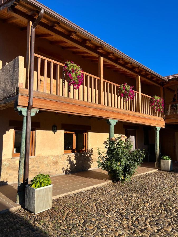Casa Villa Franca Llamas de la Ribera Екстер'єр фото